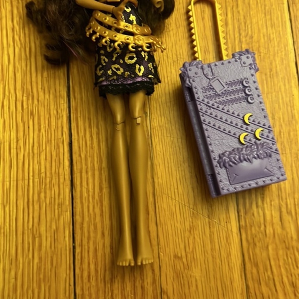 Monster High‎ Scaris City of Frights Clawdeen Wolf *Read Description* - Picture 4 of 5